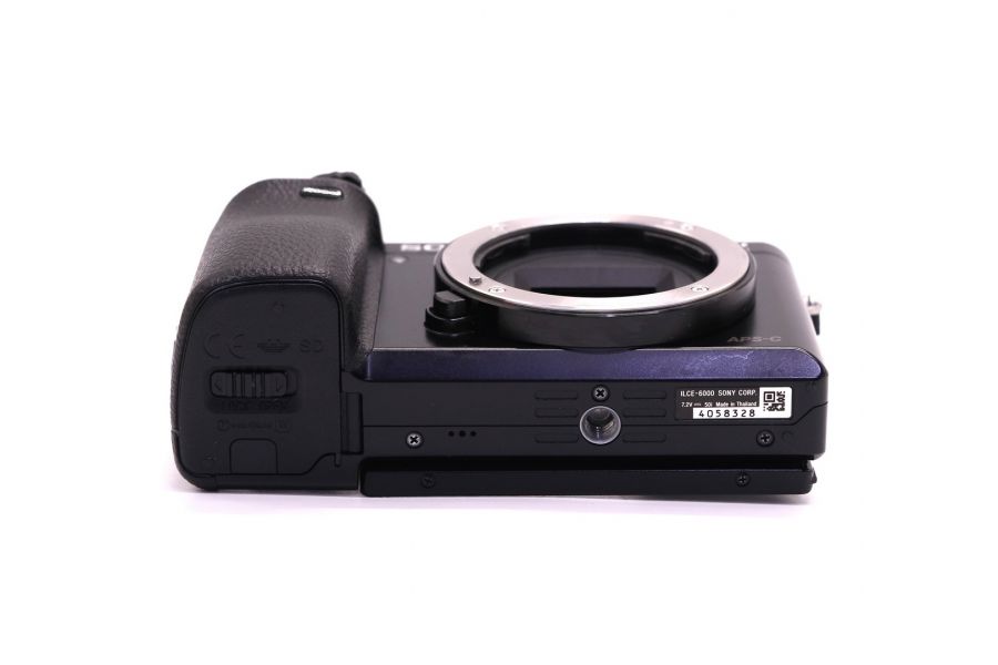 Sony A6000 ILCE-6000 body в упаковке (пробег 20545 кадров)
