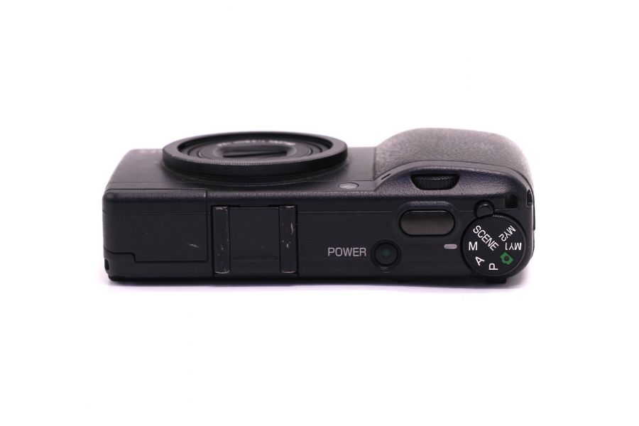 Компактная цифровая фотокамера Ricoh GR Digital II