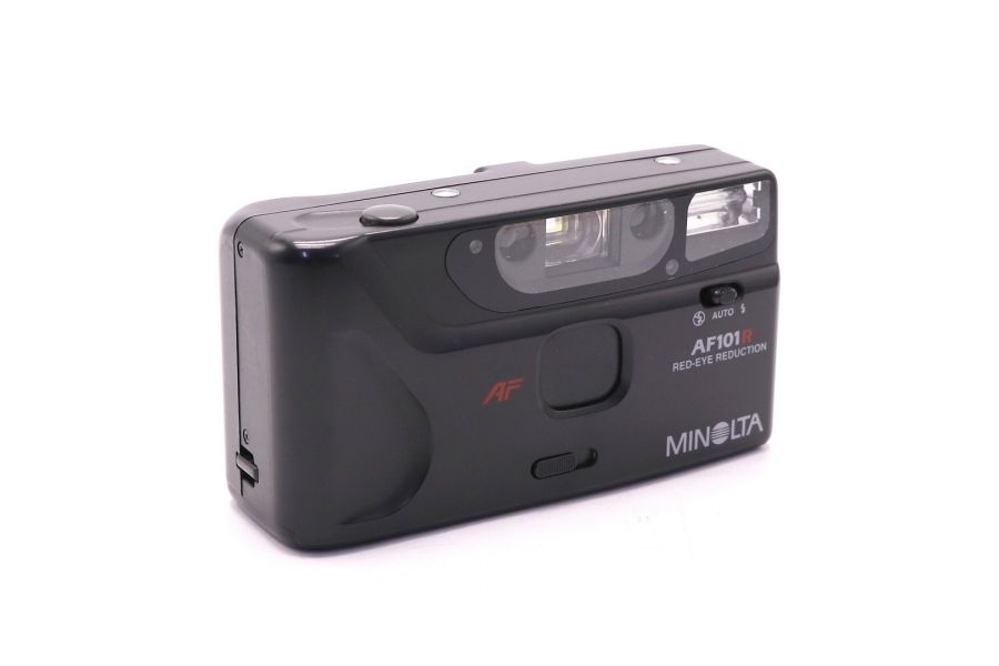 Компактная винтажная камера Minolta AF101R