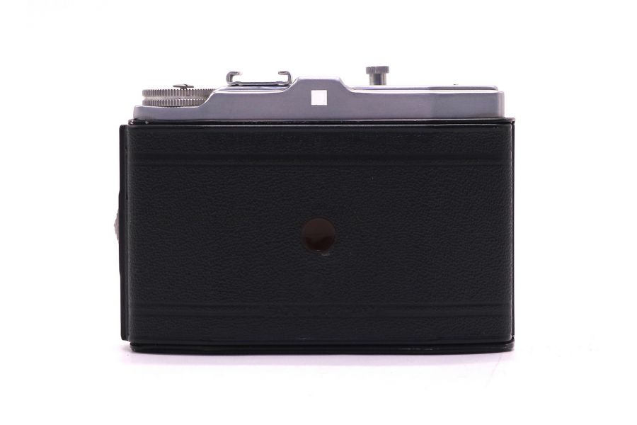 Немецкая среднеформатная фоткамера Dacora Digna