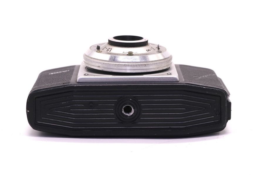 Немецкая среднеформатная фоткамера Dacora Digna