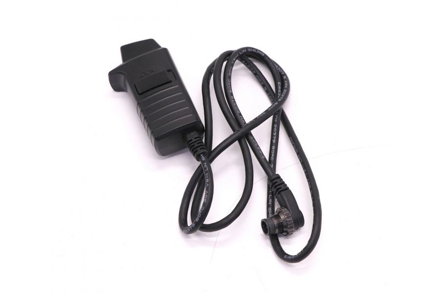 Пульт ДУ проводной Nikon MC-30A в упаковке