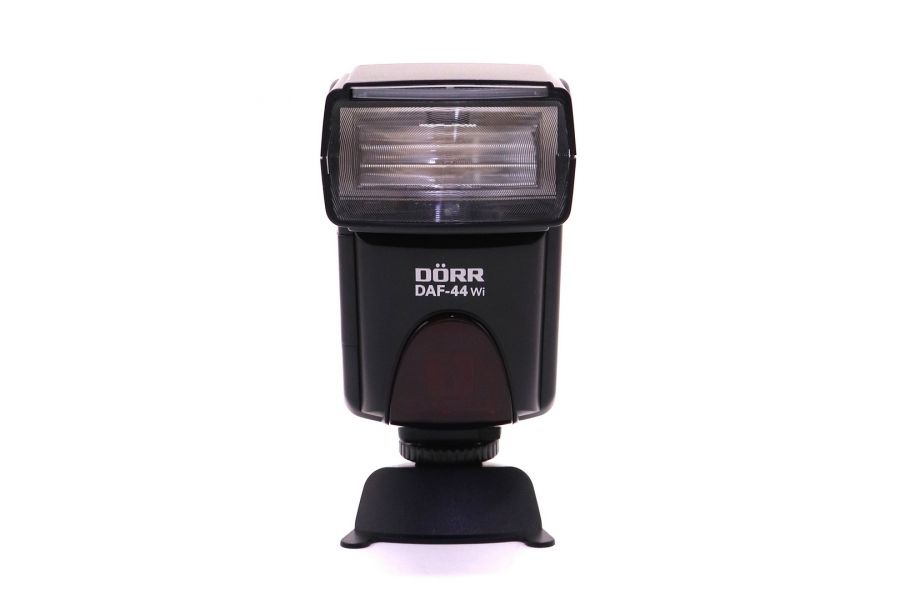 Фотовспышка Dorr Daf 44 Wi for Canon в упаковке