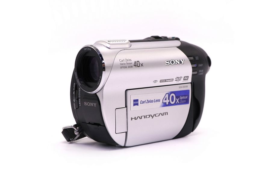 Цифровая видеокамера Sony DCR-DVD106E в упаковке