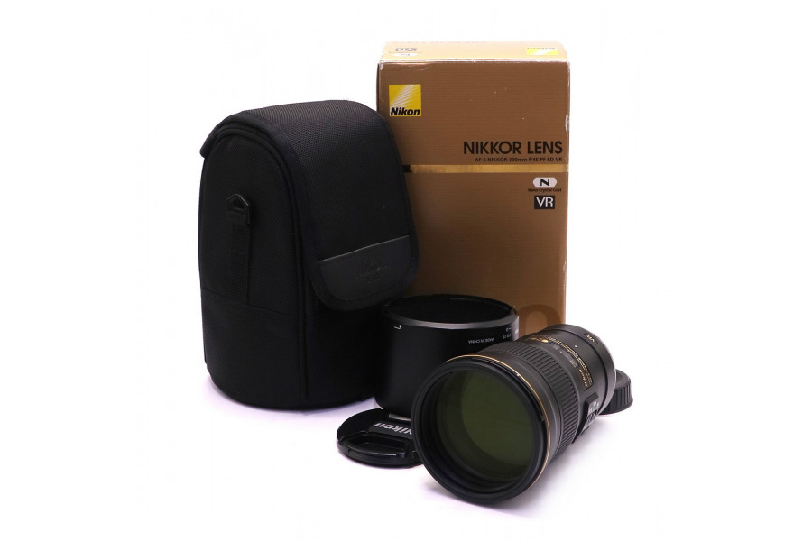 Nikon AF-S Nikkor 300 f/1.4E PF ED VR в упаковке