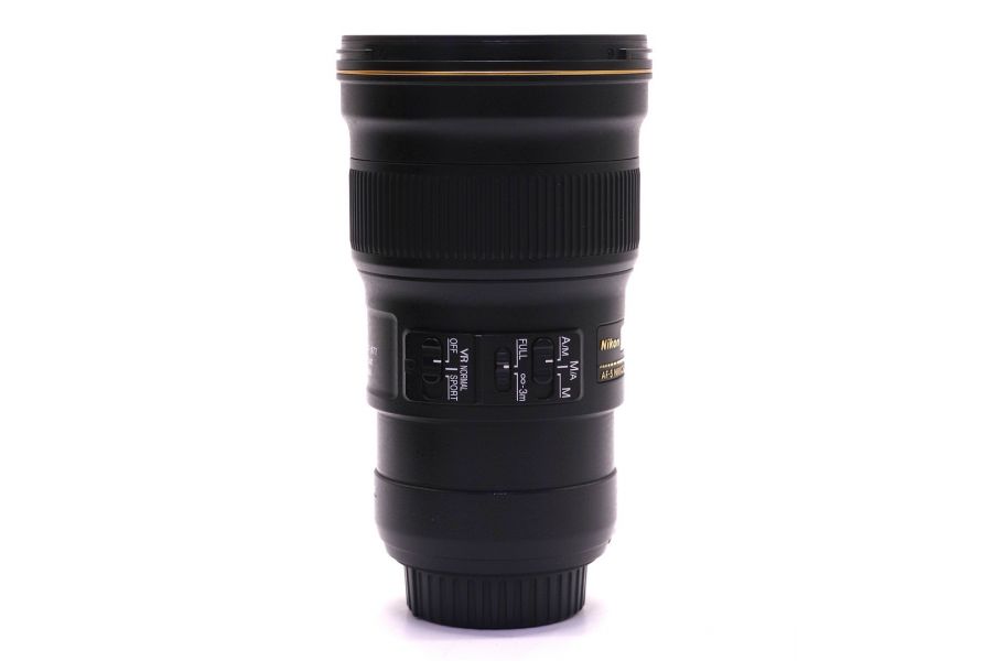 Nikon AF-S Nikkor 300 f/1.4E PF ED VR в упаковке