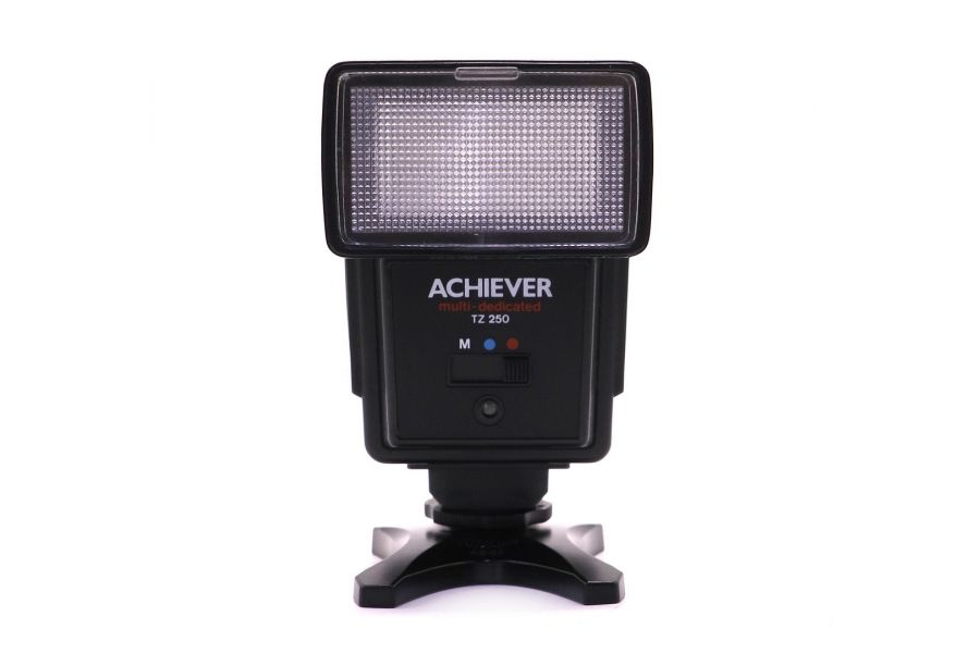 Фотовспышка компактная накамерная Achiever TZ 250