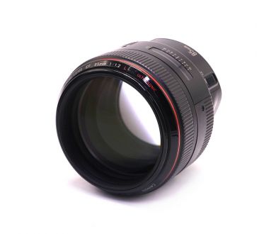 Автофокусный объектив Canon EF 85mm f/1.2L USM