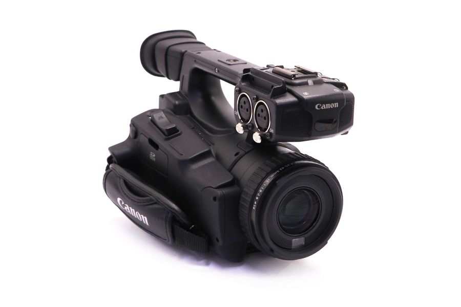 Видеокамера Canon XF100 (пробег 70 часов)