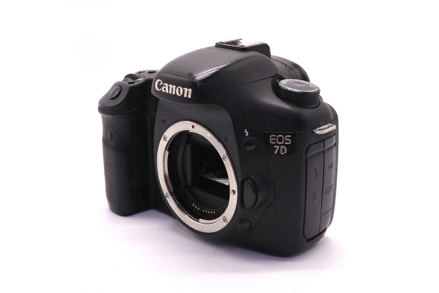 Canon EOS 7D body (пробег 106500 кадров)