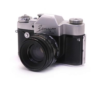 Советская фотокамера Зенит 3М/Zenit 3M + Гелиос-44