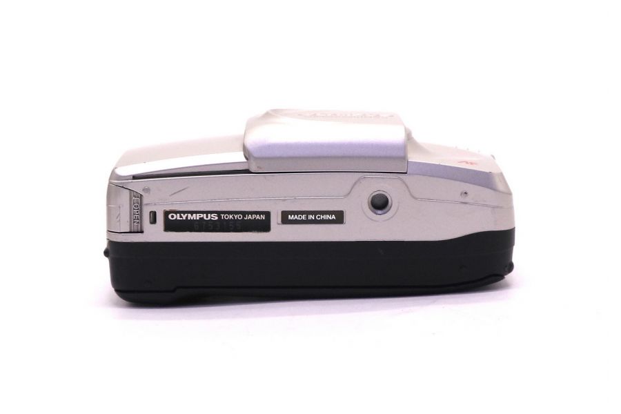 Плёночный фотоаппарат Olympus Superzoom 105G