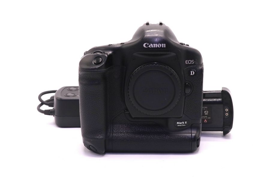 Canon EOS 1D Mark II body (пробег 160400 кадров)