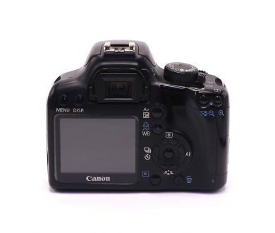Камера Canon EOS 1000D kit в упаковке (пробег 78000 кадров)
