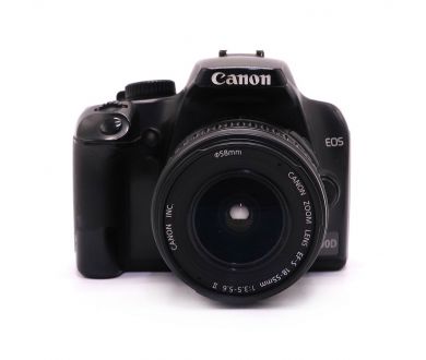 Камера Canon EOS 1000D kit в упаковке (пробег 78000 кадров)
