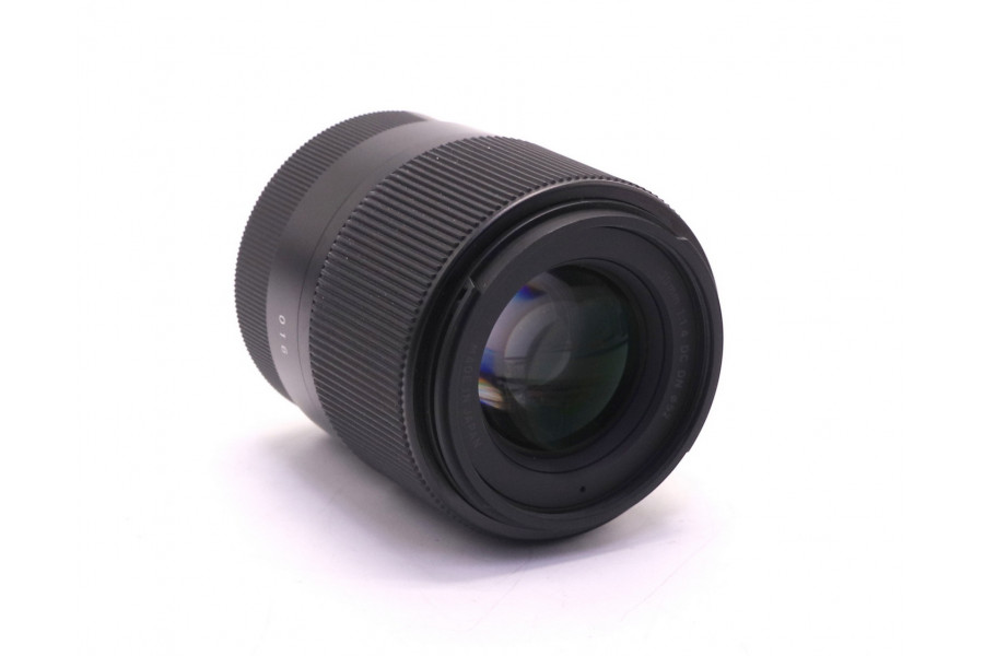 Объектив Sigma AF 30mm f/1.4 DC DN Contemporary Canon EF-M