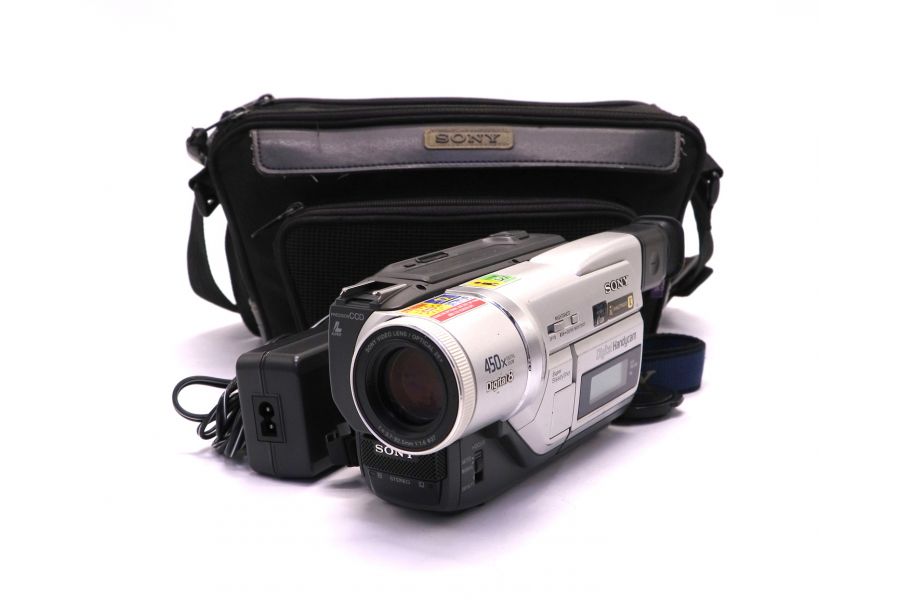 Видеокамера Sony DCR-TRV120E Digital Handycam