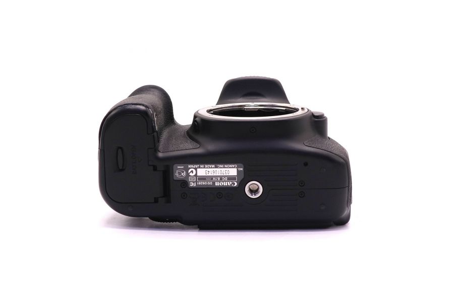 Камера Canon EOS 60D body в упаковке (пробег 27500 кадров)