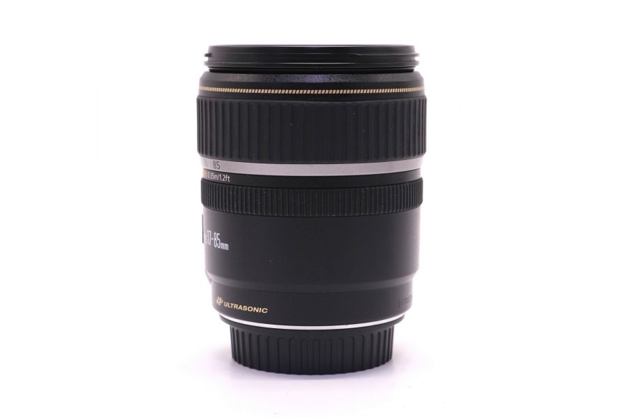 Цифровой Canon EF-S 17-85mm f/4-5.6 IS USM в упаковке