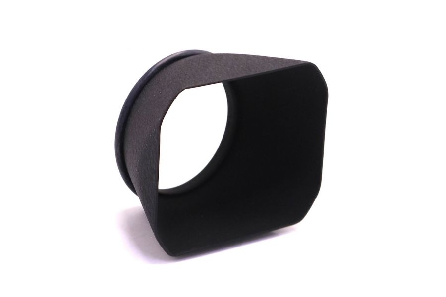 Металлическая бленда 49мм Pentacon в упаковке