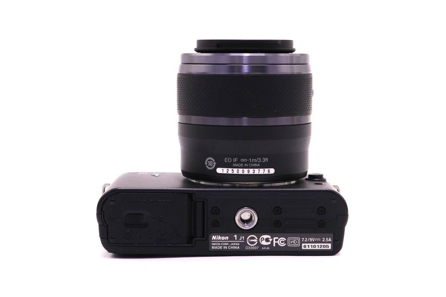 Камера Nikon 1 J1 kit в упаковке (пробег 7730 кадров)