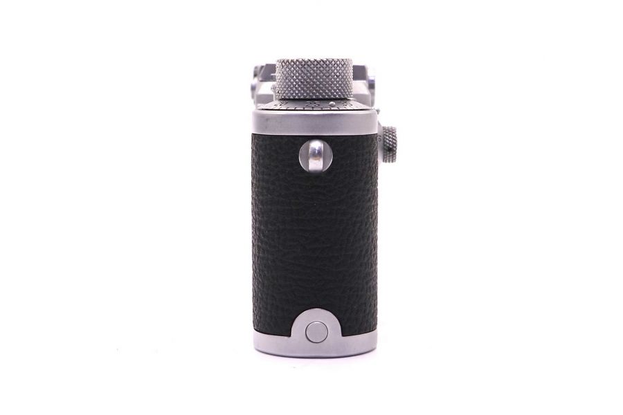 Дальномерный плёночный фотоаппарат Leica IIIf body