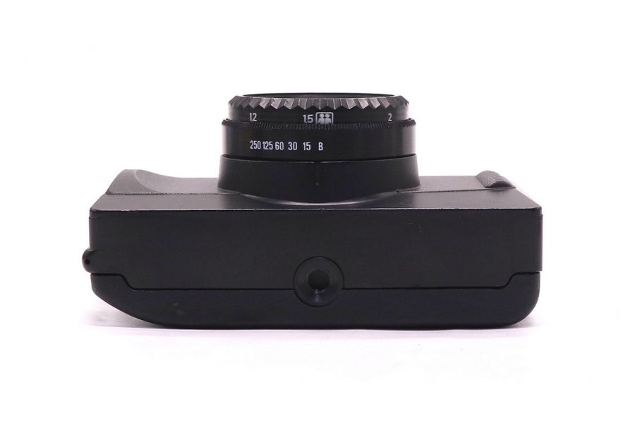 Советский пленочный фотоаппарат Смена 35