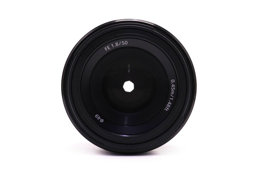 Цифровой Sony FE 1.8/50 (SEL-50F18F) в упаковке