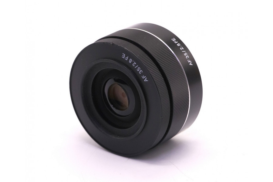 Сверхкомпактный объектив Samyang AF 35mm f/2.8