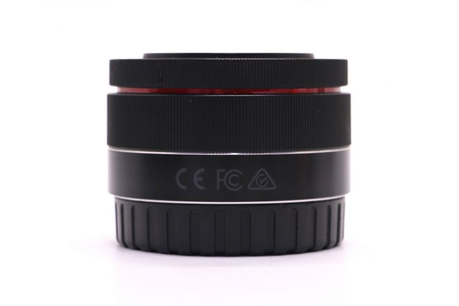 Сверхкомпактный объектив Samyang AF 35mm f/2.8