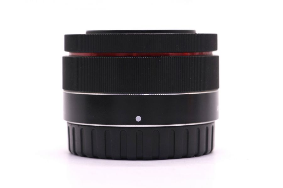 Сверхкомпактный объектив Samyang AF 35mm f/2.8