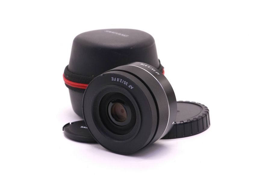 Сверхкомпактный объектив Samyang AF 35mm f/2.8