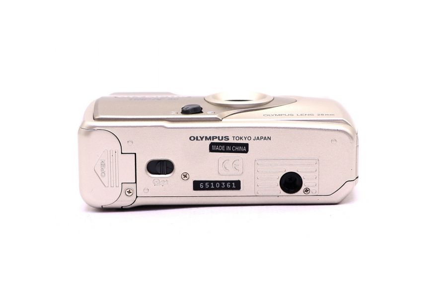 Плёночная камера Olympus Trip AF 50 в упаковке