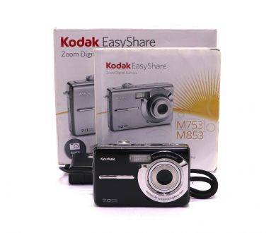 Цифровая камера Kodak EasyShare M753 в упаковке