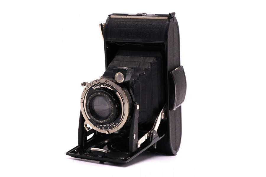 Камера Voigtlander Bessa + Anastigmat Voigtar 4,5/11cm