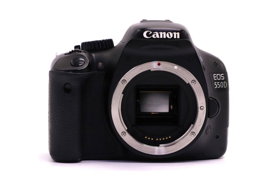 Камера Canon EOS 550D body (пробег 140900 кадров)
