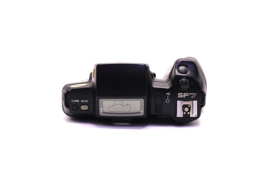 Малоформатная зеркальная камера Pentax SF7 body