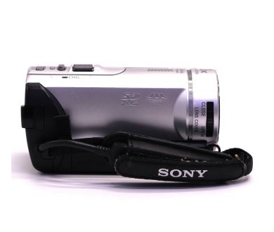 Компактная цифровая видеокамера Sony HDR-CX200E
