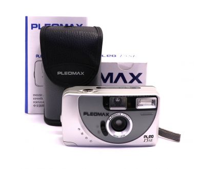 Компактная камера Pleomax Pleo 15 SE в упаковке