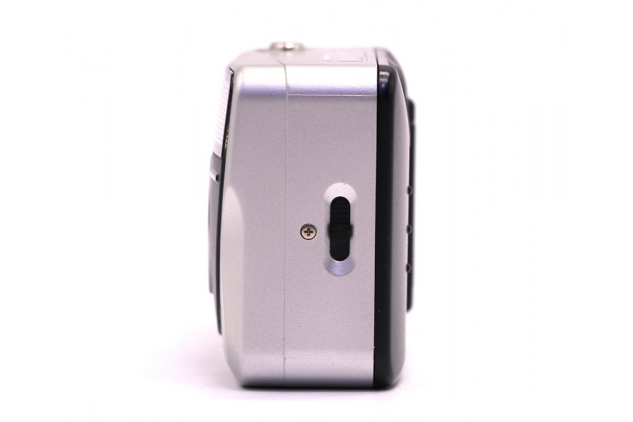 Компактная камера Pleomax Pleo 15 SE в упаковке