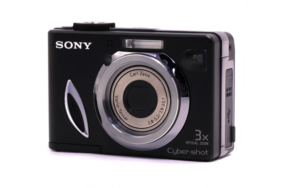 Камера Sony Cyber-shot DSC-W17 в упаковке