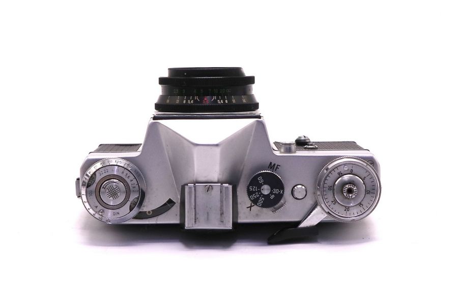 Фотоаппарат Зенит Е + Индустар-50-2 Москва 80