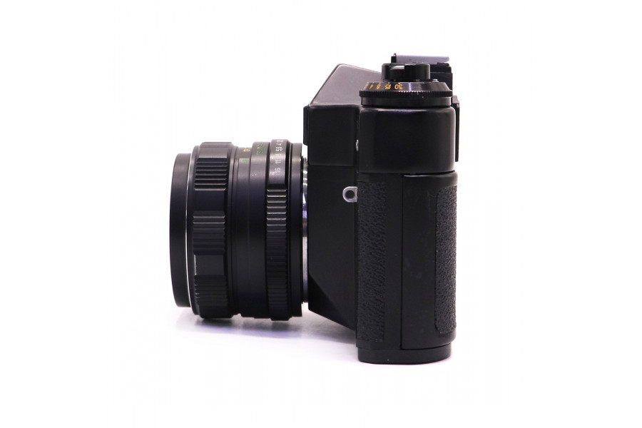 Фотоаппарат Зенит ЕТ + Гелиос-44М-4 2/58