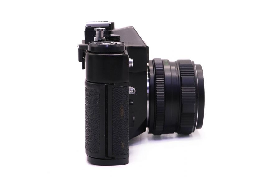 Фотоаппарат Зенит ЕТ + Гелиос-44М-4 2/58