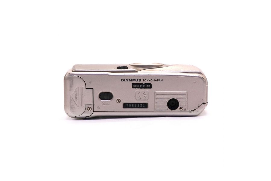 Компактная плёночная камера Olympus Trip AF 51