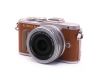 Камера Olympus Pen E-PL8 kit (пробег 550 кадров)