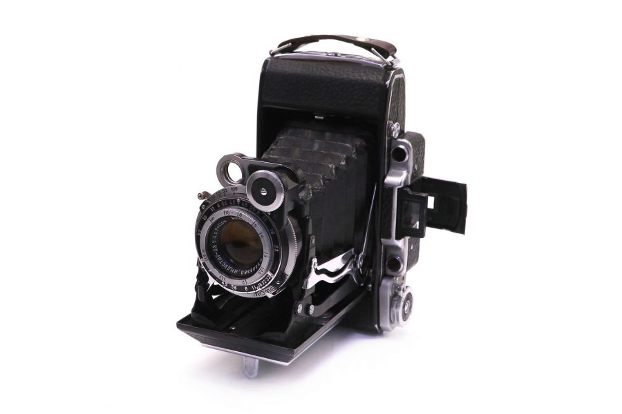 Советская складная дальномерная камера Москва 2