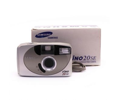 Плёночный фотоаппарат Samsung Fino 20SE в упаковке