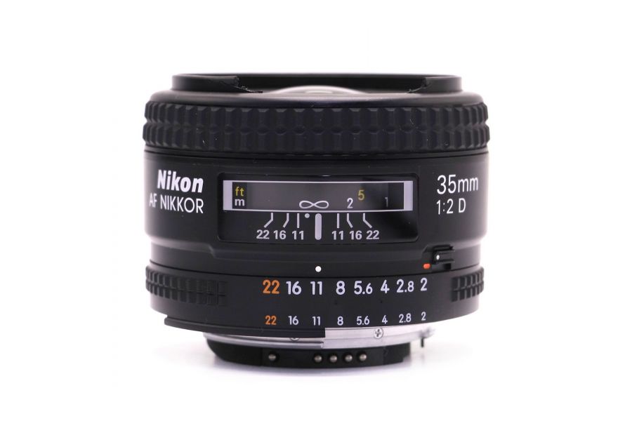 Светосильный объектив Nikon 35mm f/2D AF Nikkor