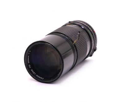 Классический телеобъектив Canon FD 200mm f/4